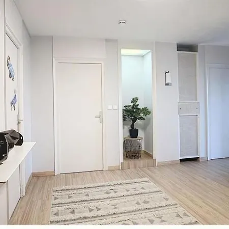 Quarto em Acomodações Particulares D'hote - Hypercentre *