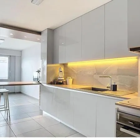 Quarto em Acomodações Particulares D'hote - Hypercentre Annemasse
